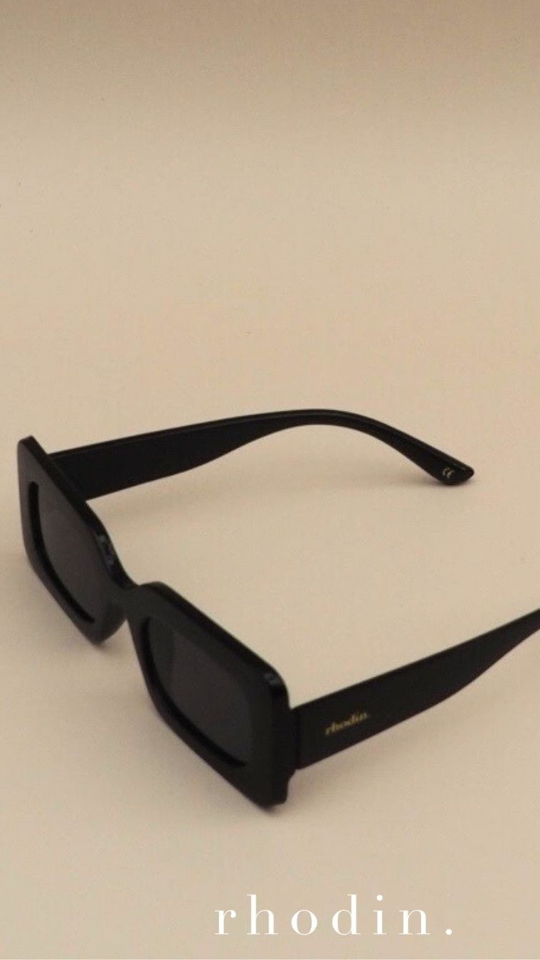 RC Noir Beach Sunglasses - Black - Billy J