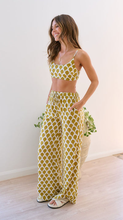 Load image into Gallery viewer, Layne Crop Top - Mustard Print - Billy J
