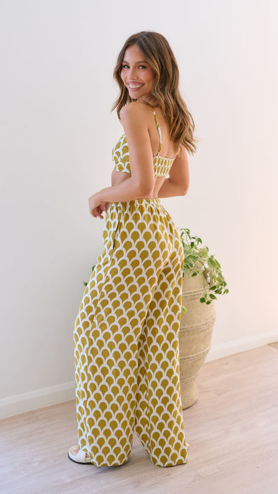 Load image into Gallery viewer, Layne Crop Top - Mustard Print - Billy J
