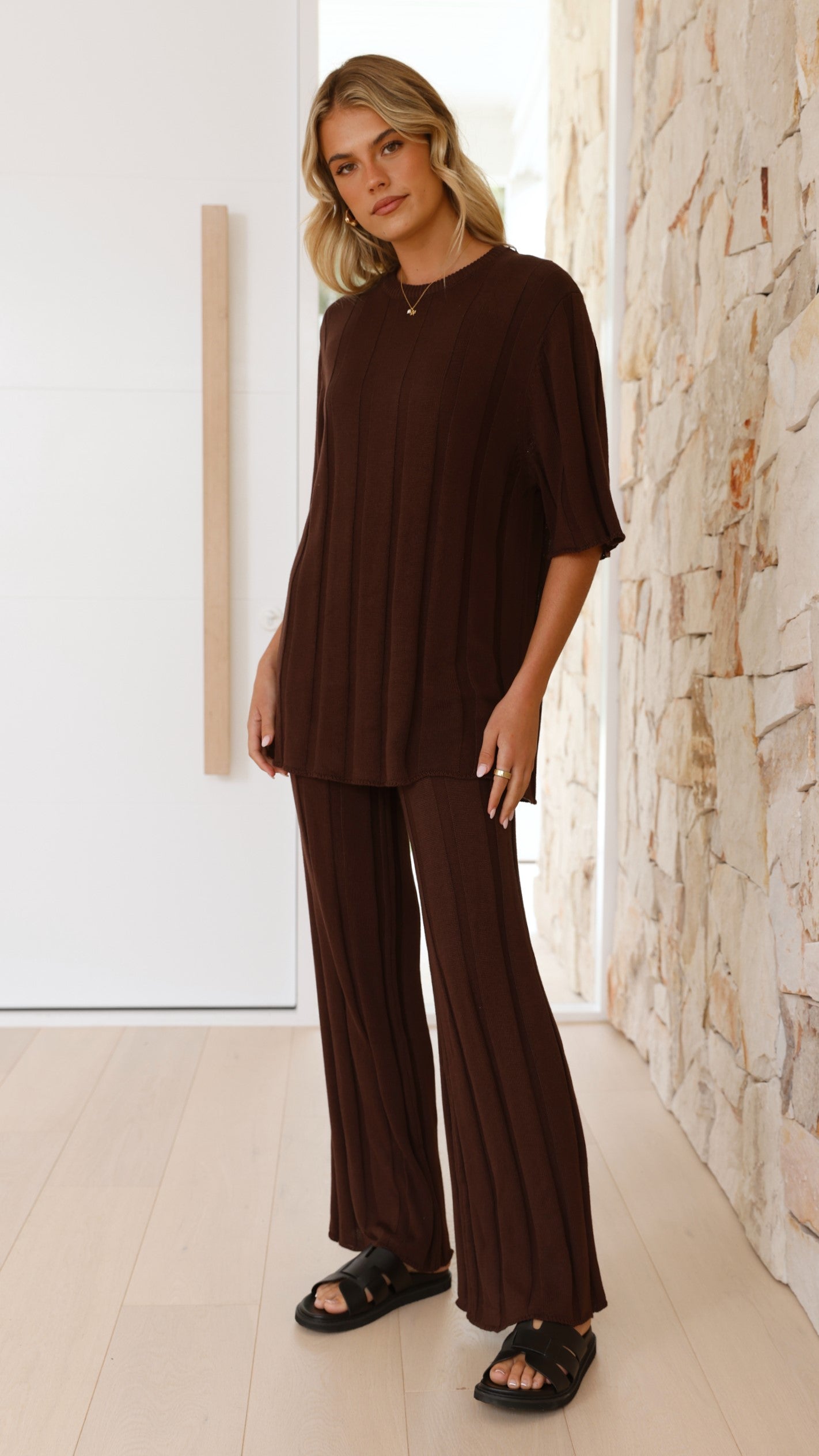 Bayu Knit Pants - Brown - Billy J