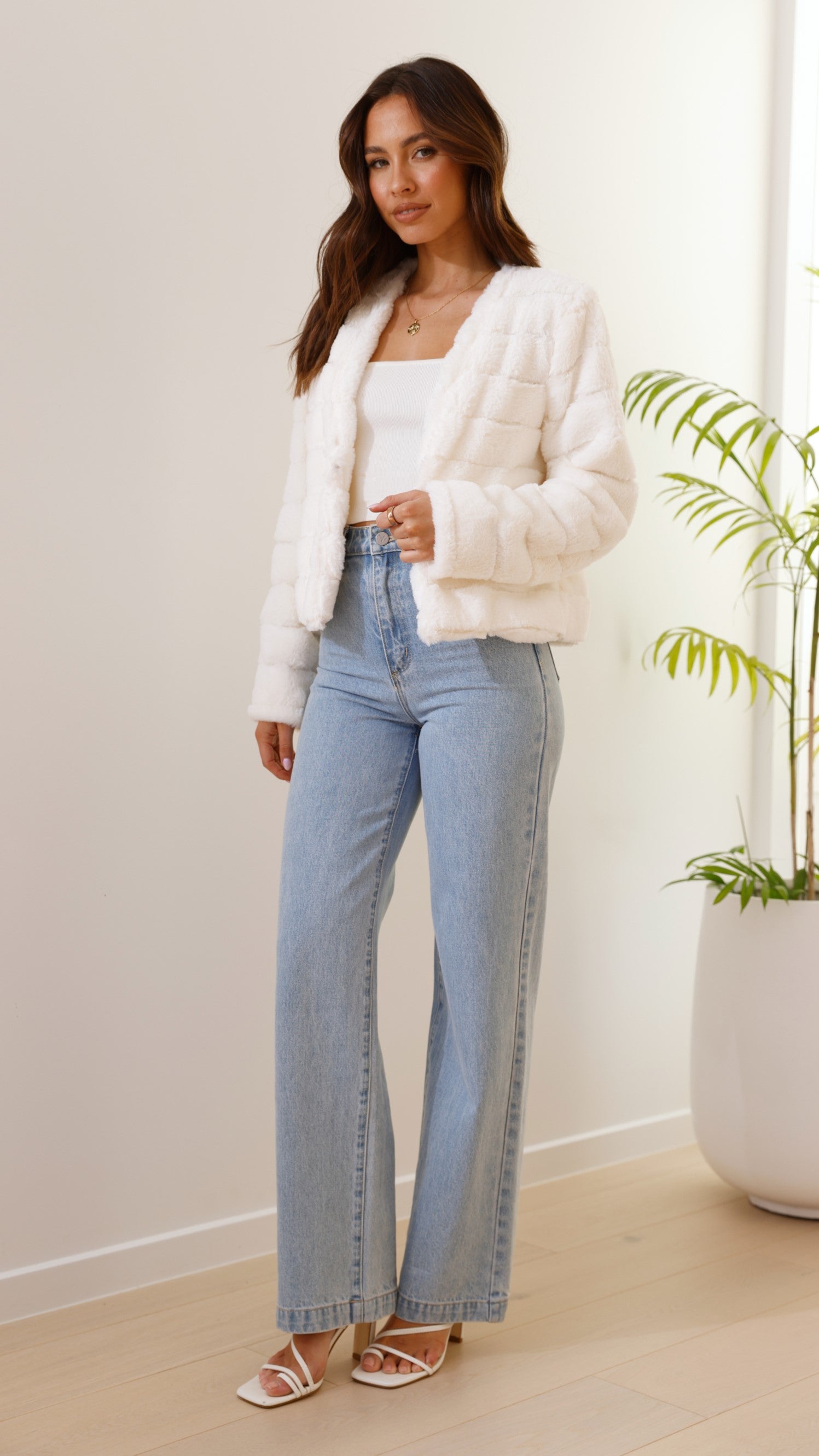 Tully Crop Jacket - White - Billy J