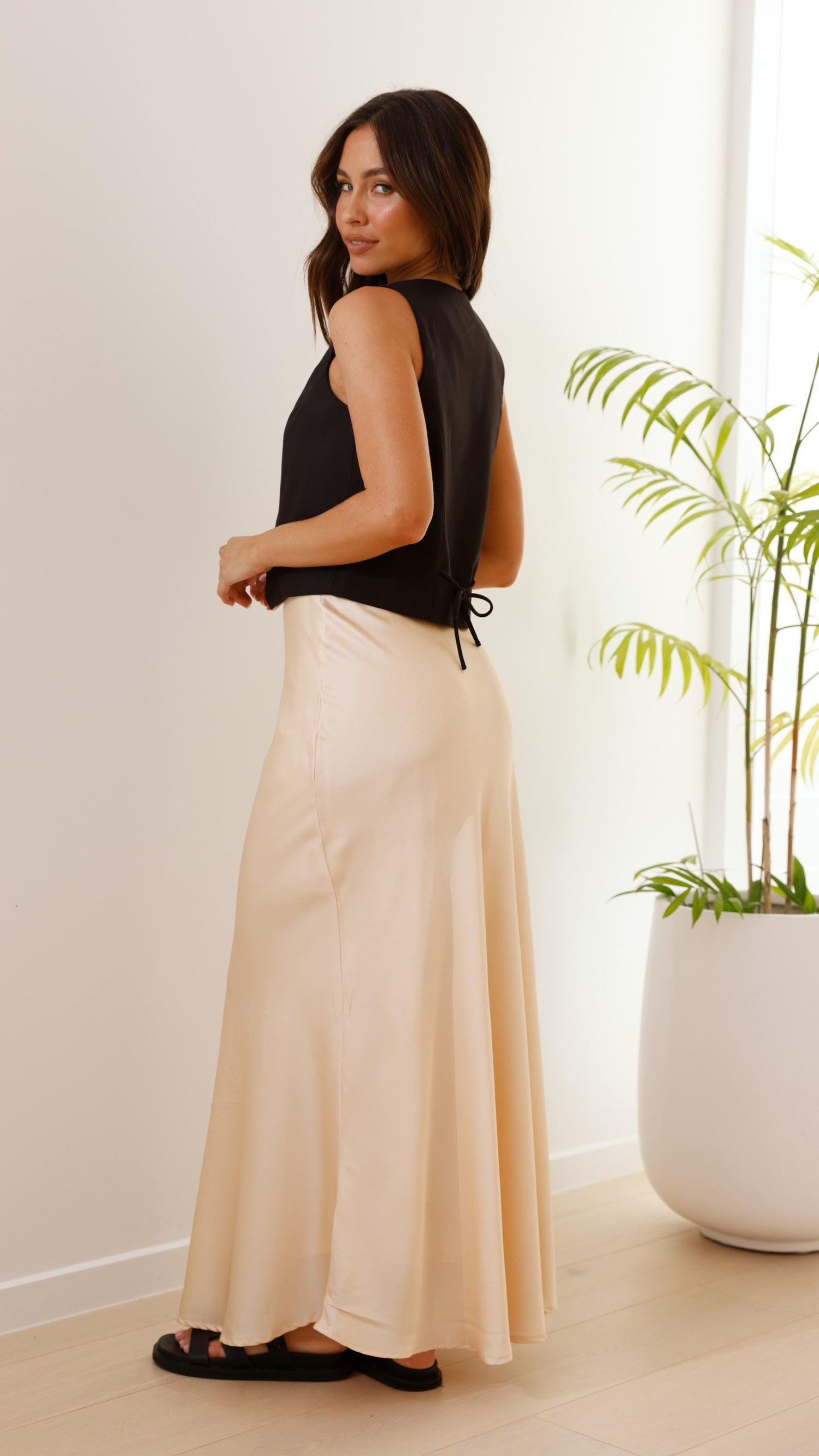 Maceo Maxi Skirt - Beige - Billy J