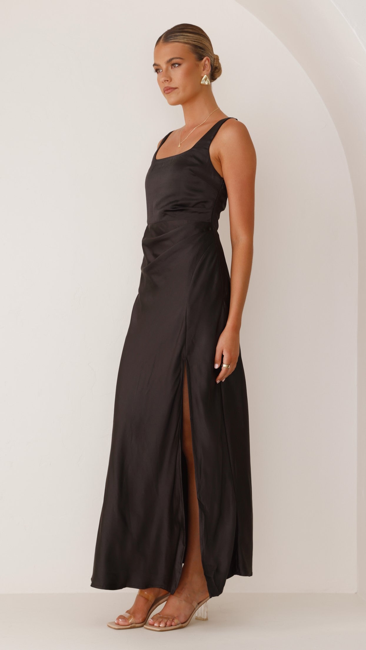 Alaria Maxi Dress - Black - Billy J