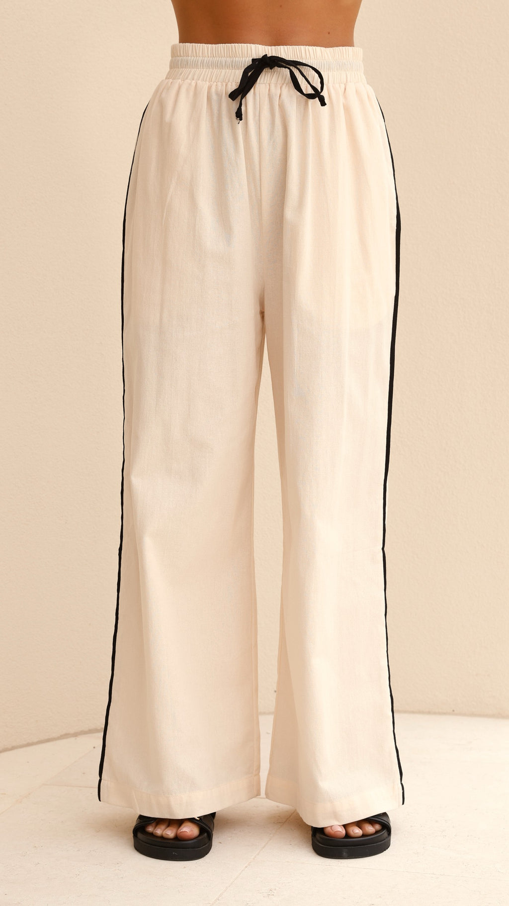 Basima Pants - Beige / Black - Billy J