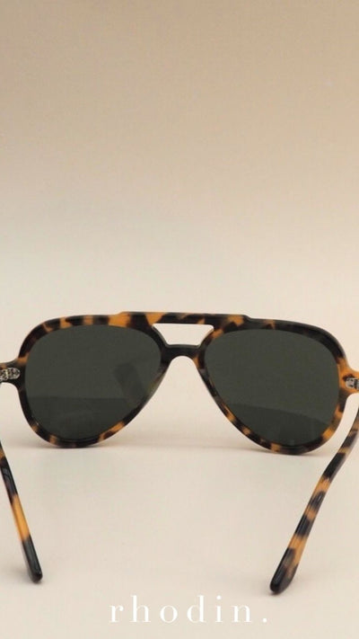 Load image into Gallery viewer, RC Caramel Tort Aviator Sunglasses - Tort - Billy J
