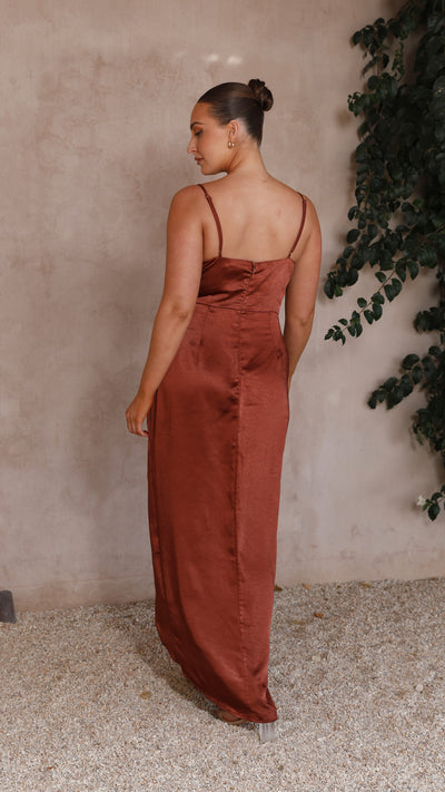 Load image into Gallery viewer, Tyra Maxi Dress - Rust - Billy J
