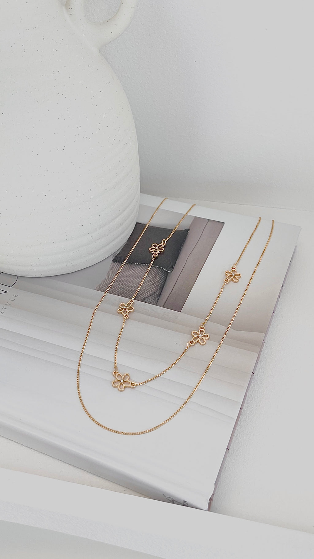 Daisey Necklace Set - Gold - Billy J