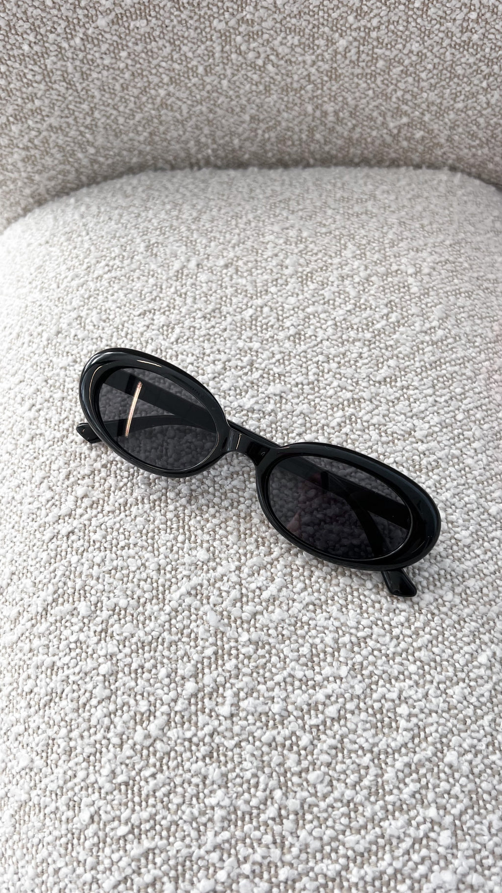 Bella Sunglasses -  Black - Billy J