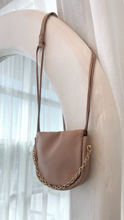 Load image into Gallery viewer, Brinley Gathered Top Crossbody Bag - Nude/Gold - Billy J
