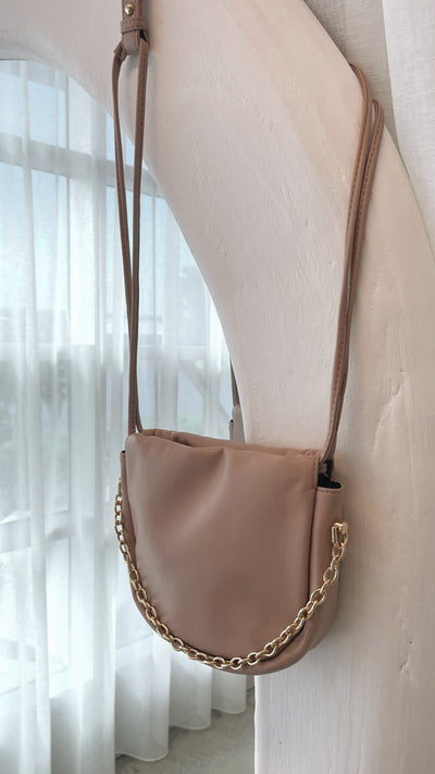 Load image into Gallery viewer, Brinley Gathered Top Crossbody Bag - Nude/Gold - Billy J
