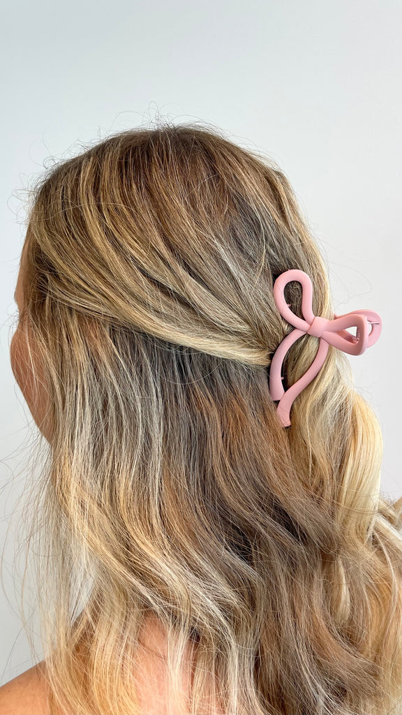 Matte Bow Claw Clip - Pink - Billy J