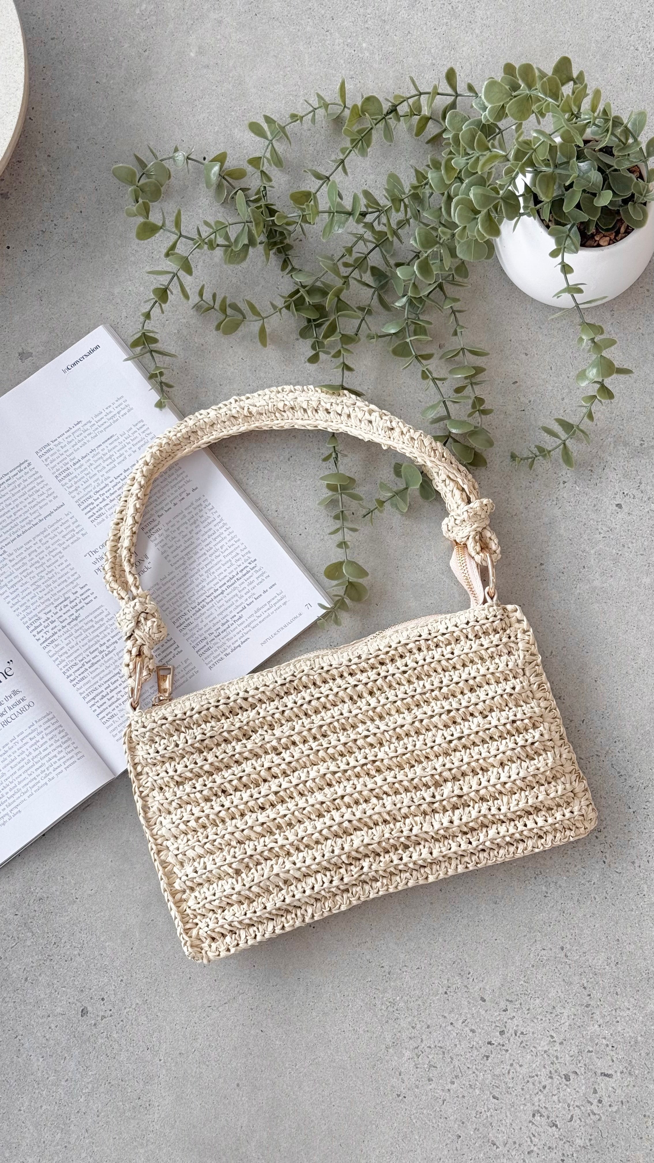 Aquila Shoulder Bag - Natural Raffia - Billy J