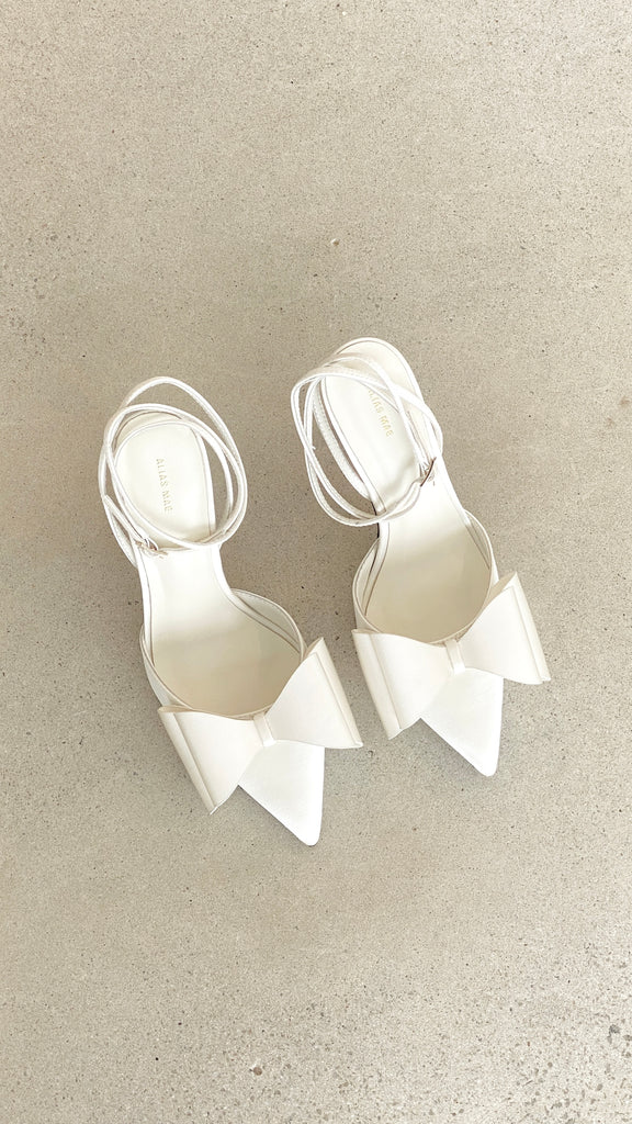 Carmen Heel - Ivory Satin - Billy J