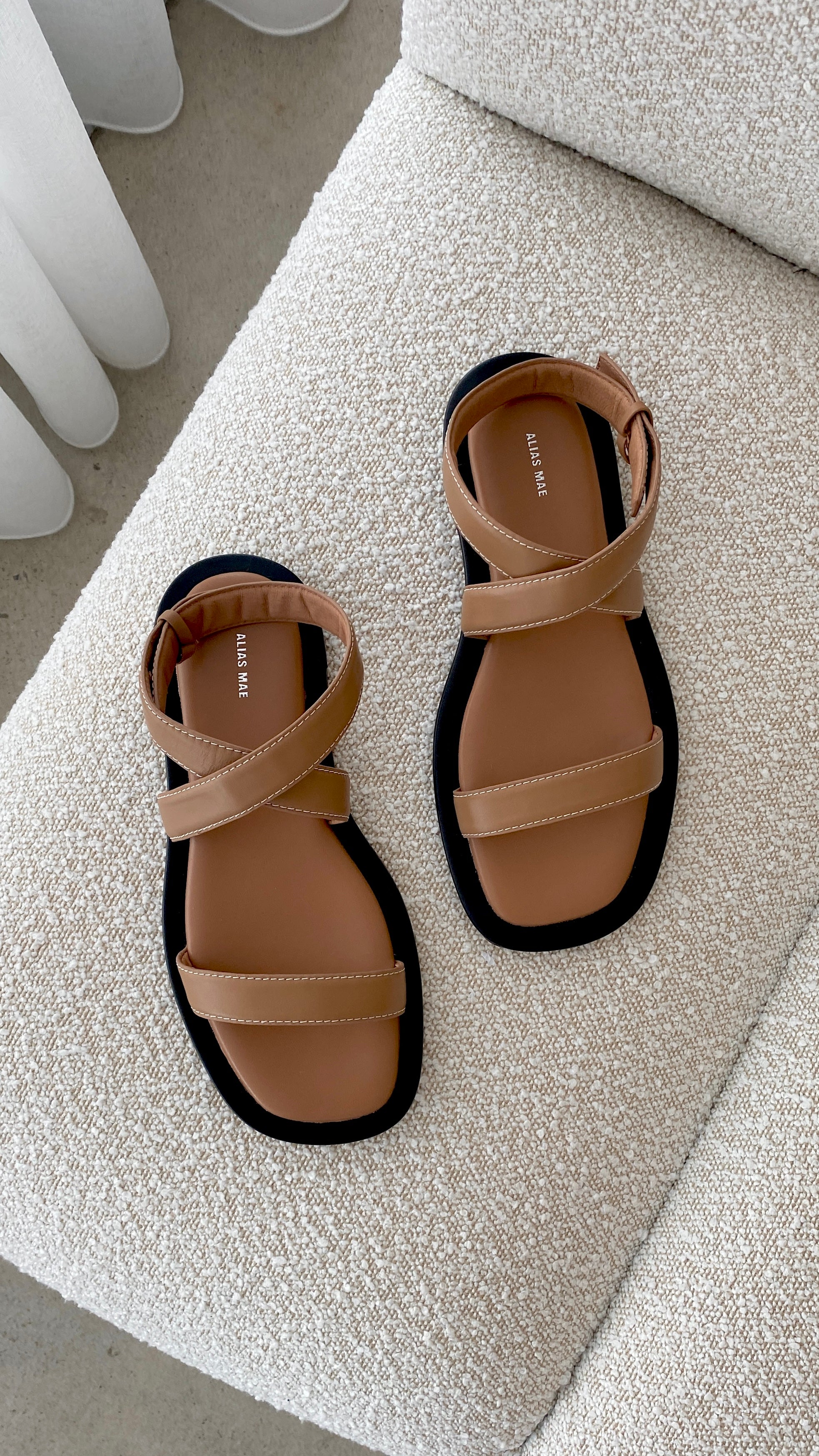 Kenia Sandal - Pecan Leather - Billy J