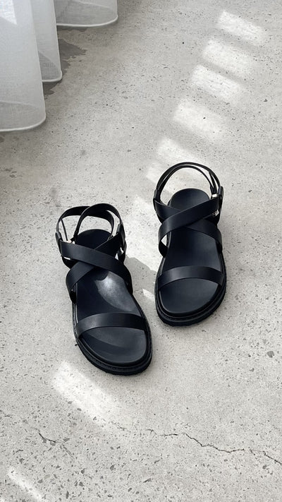 Load image into Gallery viewer, Zoelie Sandal - Black - Billy J
