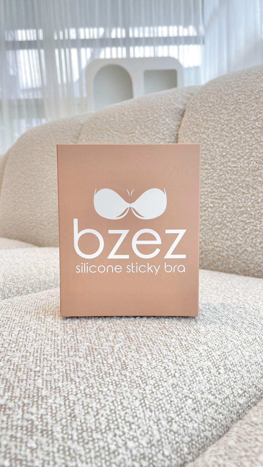 Bzez Silicone Sticky Bra - Bare - Billy J