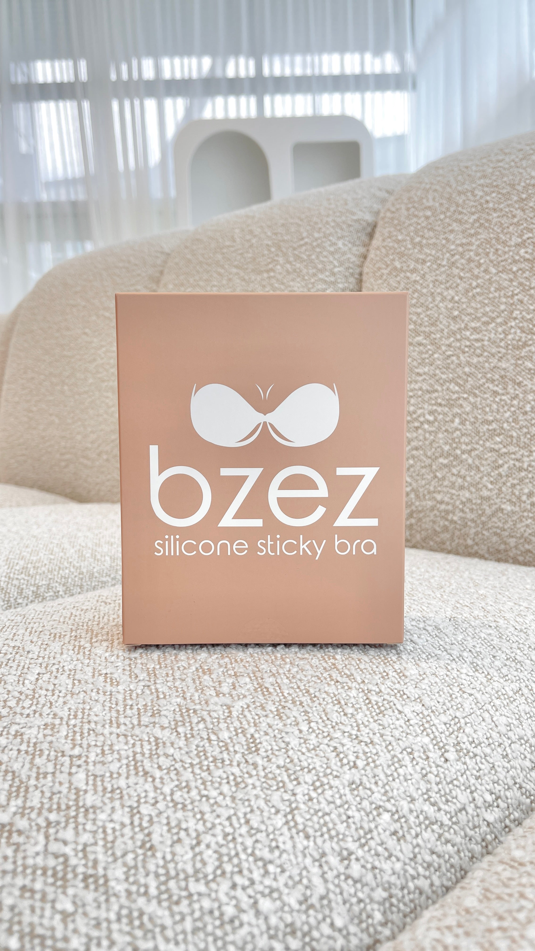 Bzez Silicone Sticky Bra - Bare - Billy J