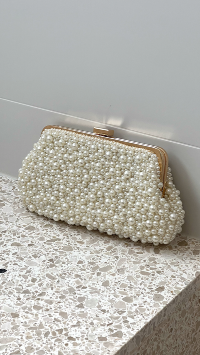 Load image into Gallery viewer, Norma Jean Faux Pearl Clutch - Cream/Gold - Billy J
