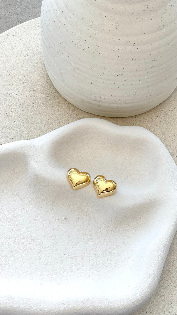 Neve Heart Earrings - Gold - Billy J