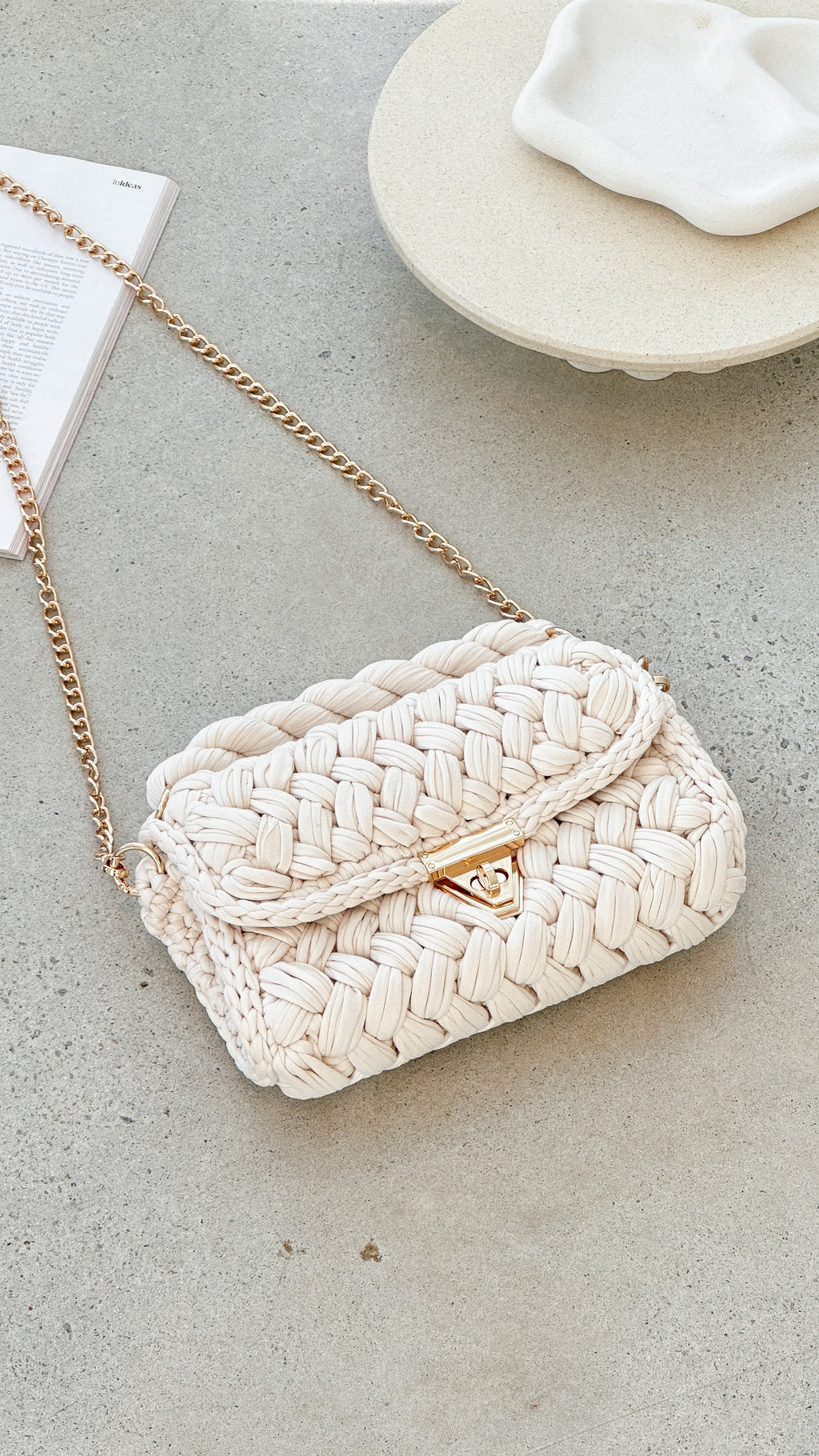 Annabel Chunky Plaited Handbag - Light Cream - Billy J