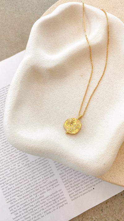 Load image into Gallery viewer, Ocean Coin Charm Necklace - Gold - Billy J
