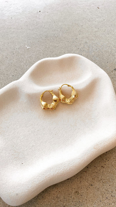 Load image into Gallery viewer, Jaetyn Earrings - Gold - Billy J
