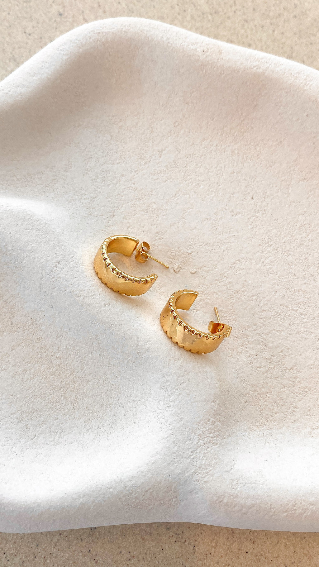 Silvia Earrings - Gold - Billy J