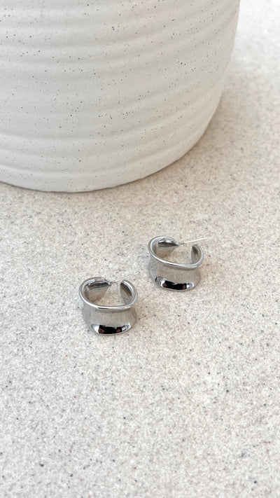 Load image into Gallery viewer, Erin Hoop Earrings - Silver - Billy J
