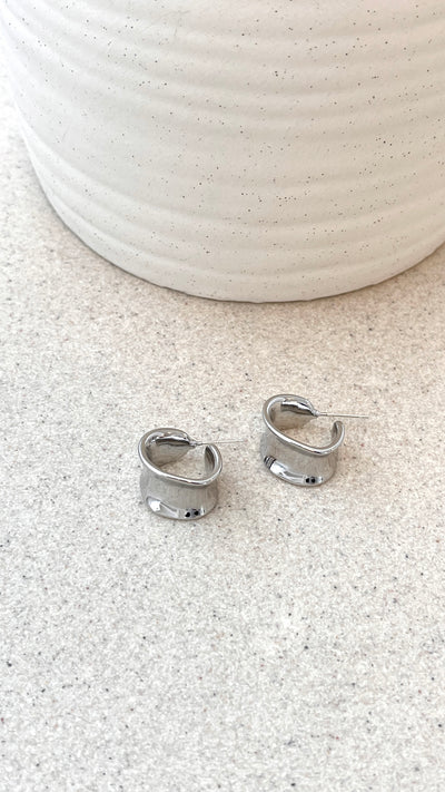 Load image into Gallery viewer, Erin Hoop Earrings - Silver - Billy J
