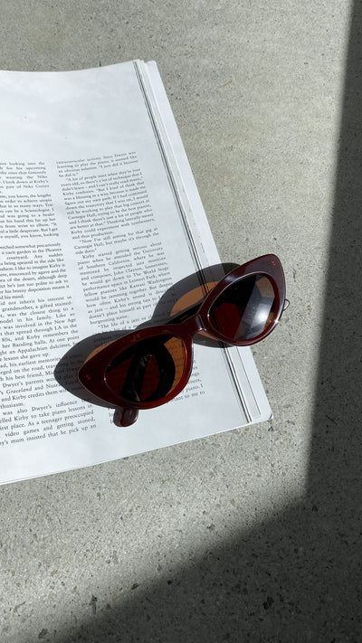 Load image into Gallery viewer, Ochre Lane Isla Sunglasses - Cocoa - Billy J
