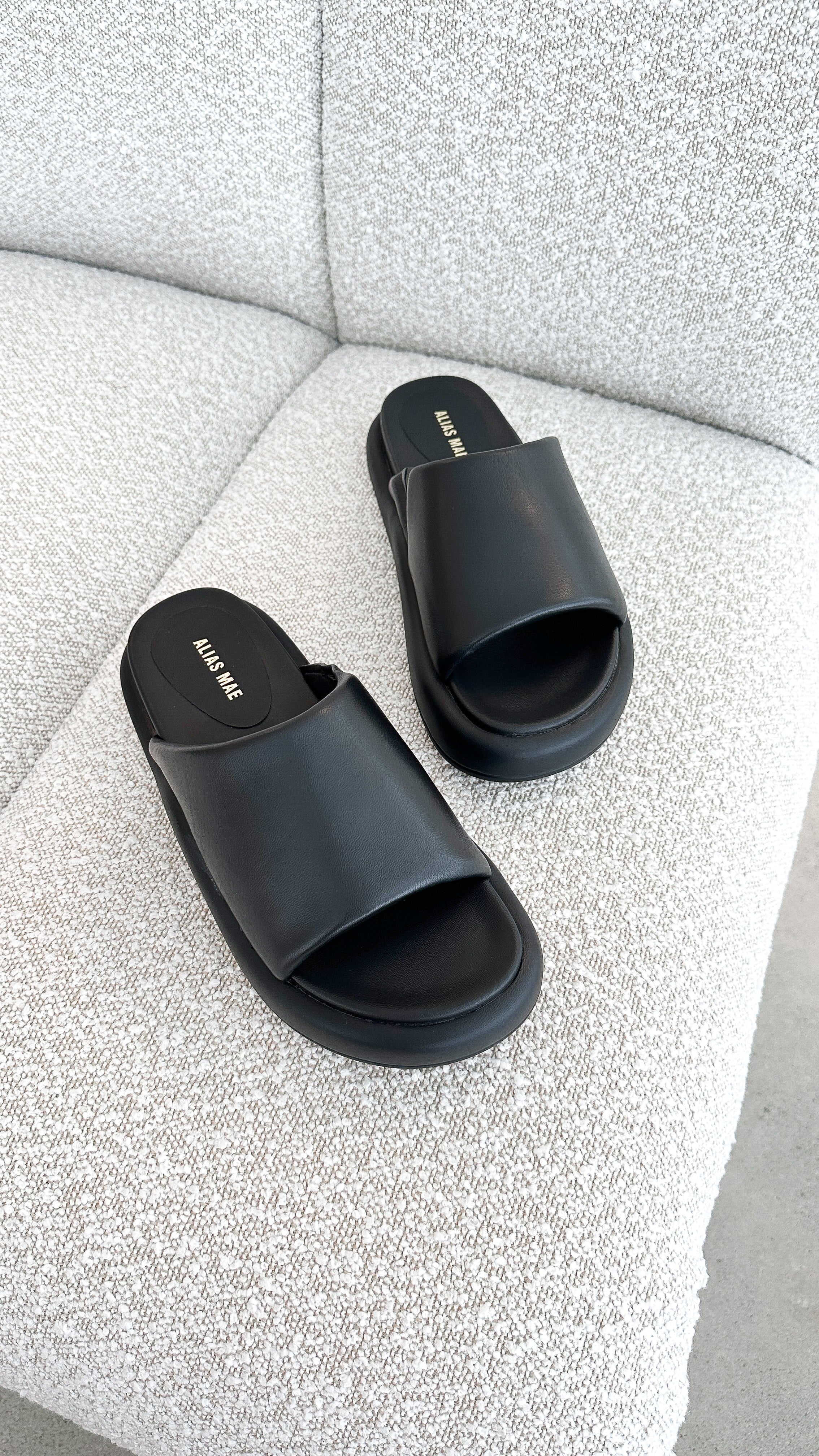 Thea Slide - Black Leather - Billy J