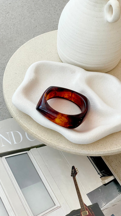 Load image into Gallery viewer, Salazar Bangle - Rum Resin - Billy J
