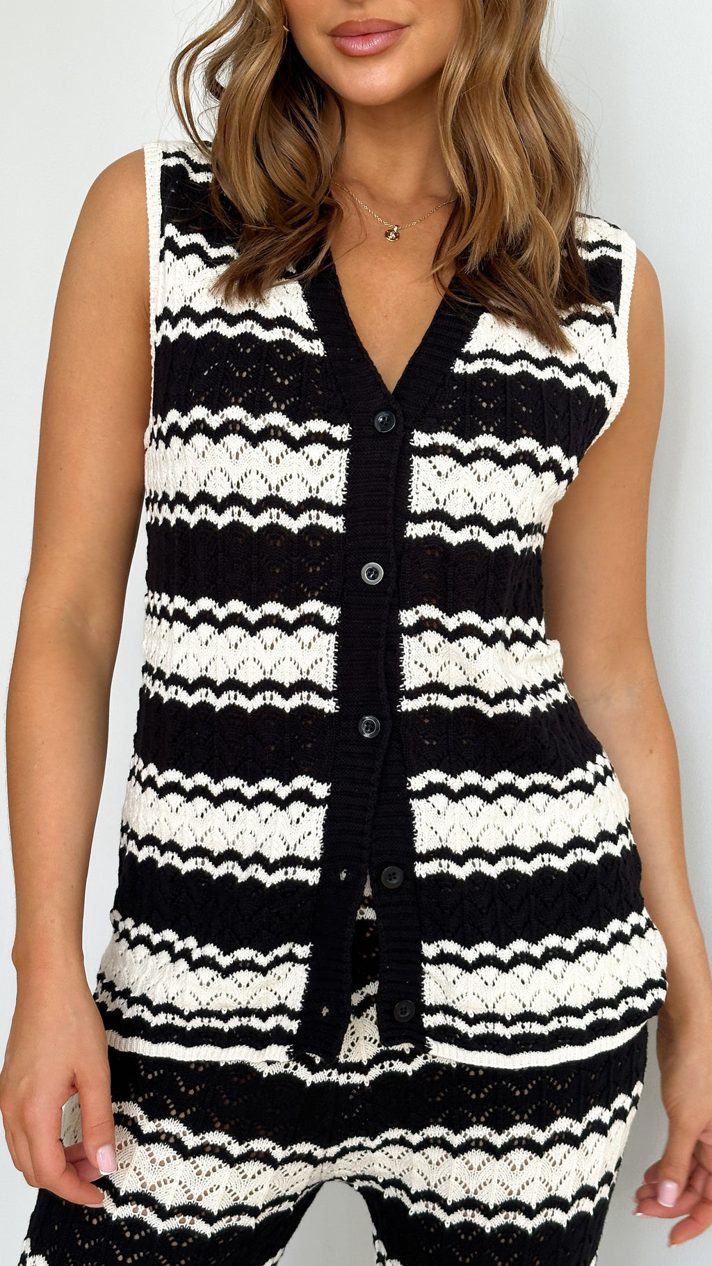 Kahula Vest - Black / White Stripe - Billy J