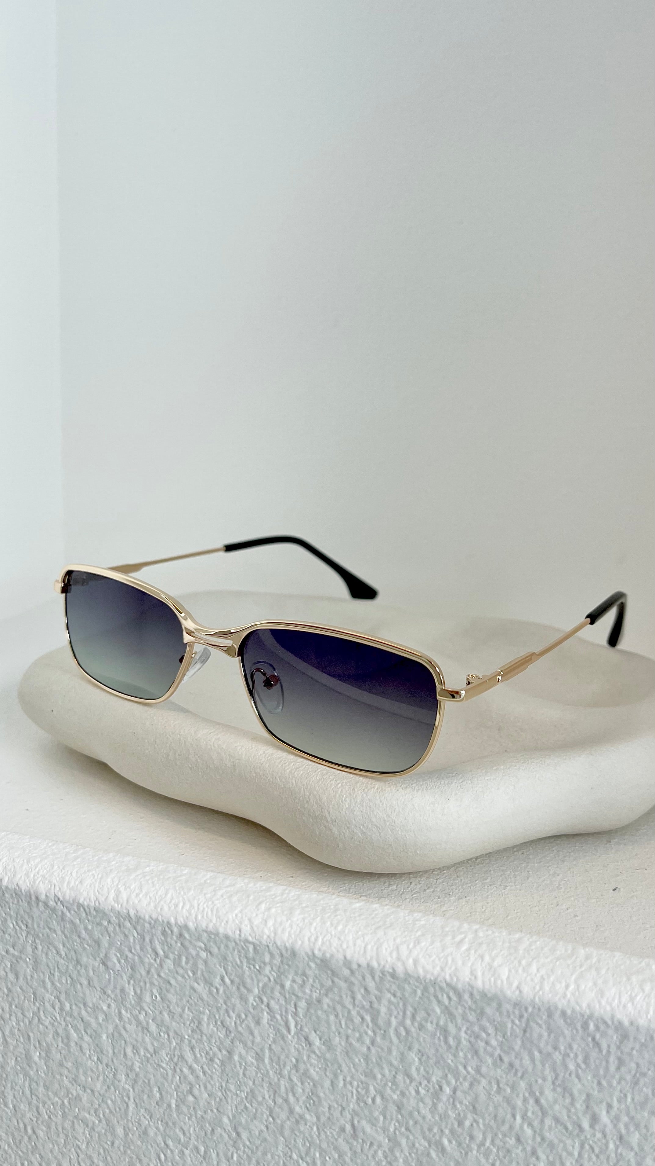 Arana Sunglasses - Moss - Billy J