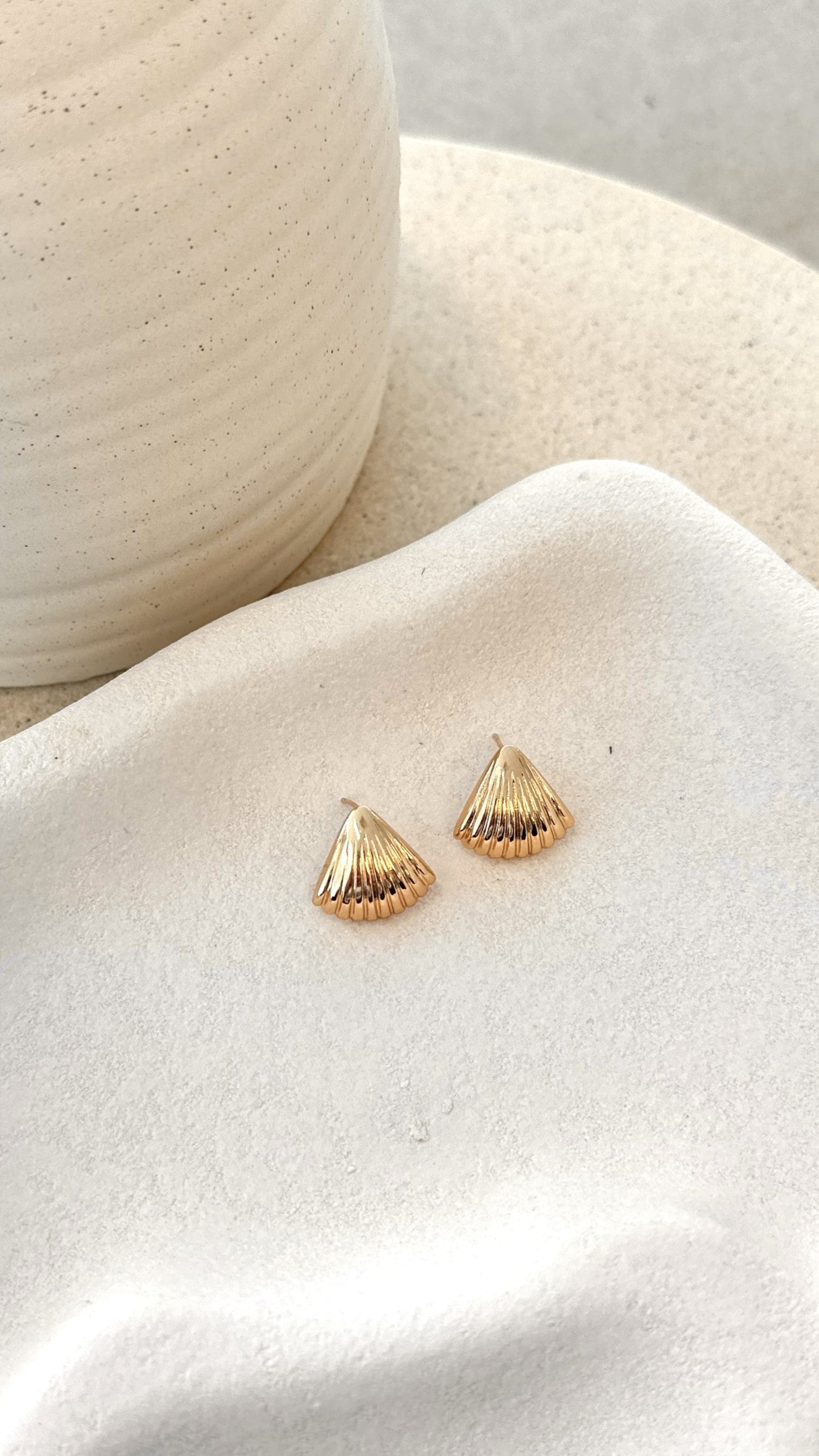 Dalair Earrings - Gold - Billy J