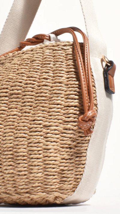 Load image into Gallery viewer, Cleo Woven Bucket Handbag - Natural / Tan - Billy J
