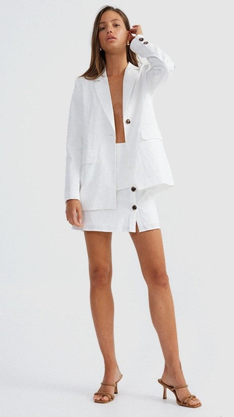 Hale Linen Blazer - White - Billy J