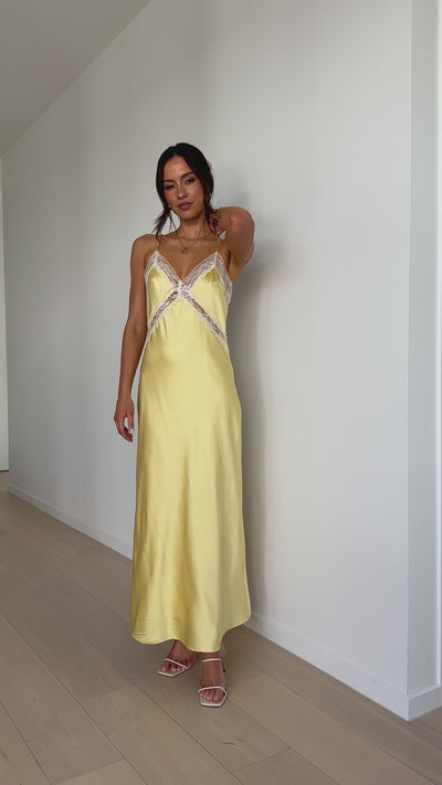 Load and play video in Gallery viewer, Westley Maxi Dress - Yellow - Billy J
