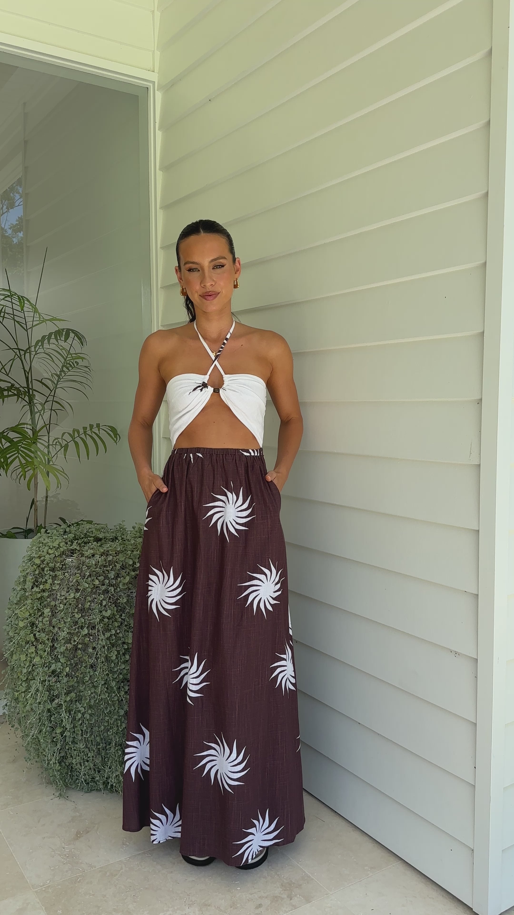 Zardia Maxi Dress - Choc Sun Print Mix - Billy J