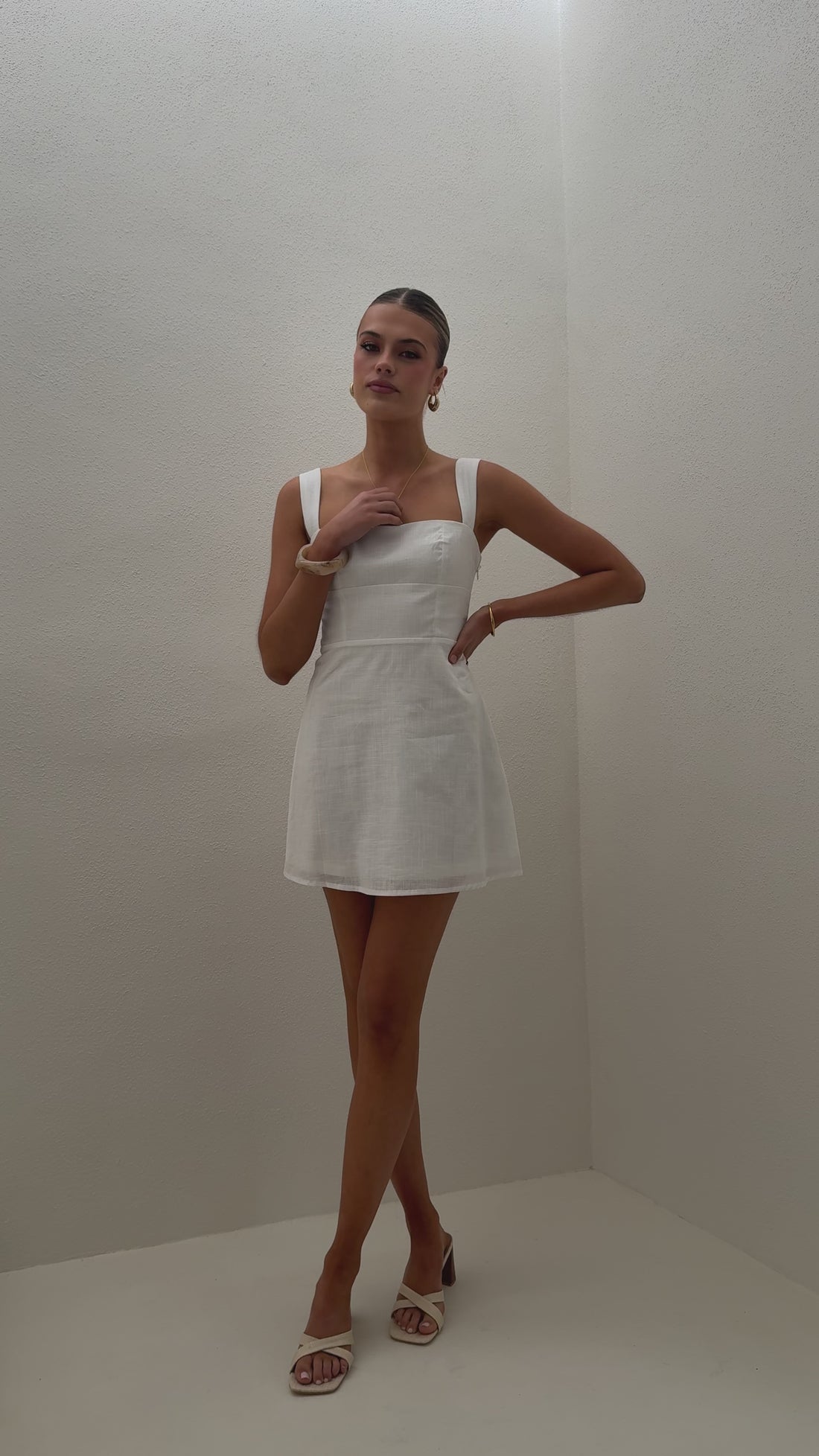 Nadalia Mini Dress - White - Billy J