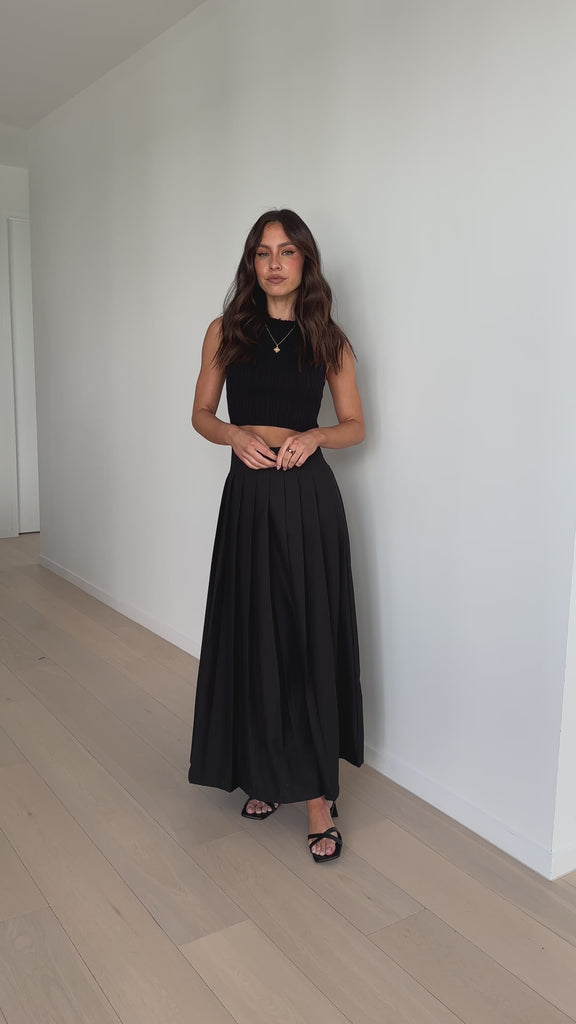 Leya Maxi Skirt - Black - Billy J