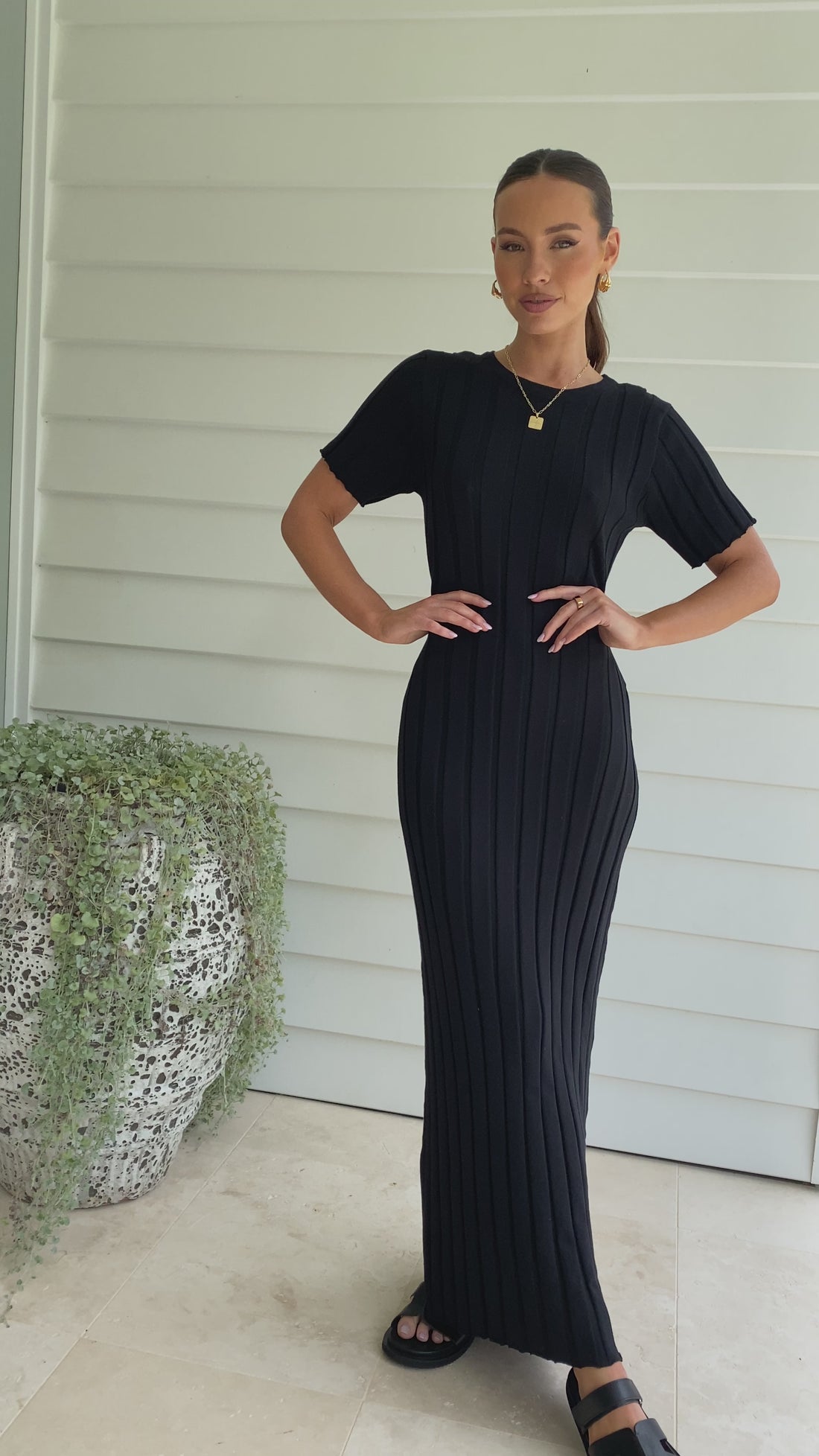 Mari Maxi Dress - Black - Billy J