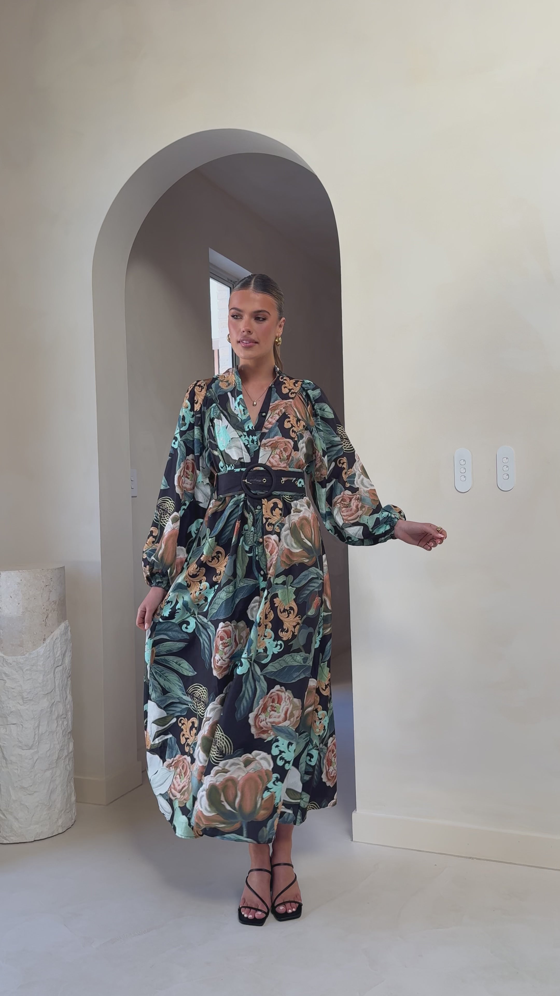 Load video: Carmal Long Sleeve Maxi Dress - Donatella Noir - Billy J