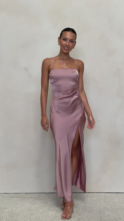 Load and play video in Gallery viewer, Ilana Maxi Dress - Dusty Pink - Billy J
