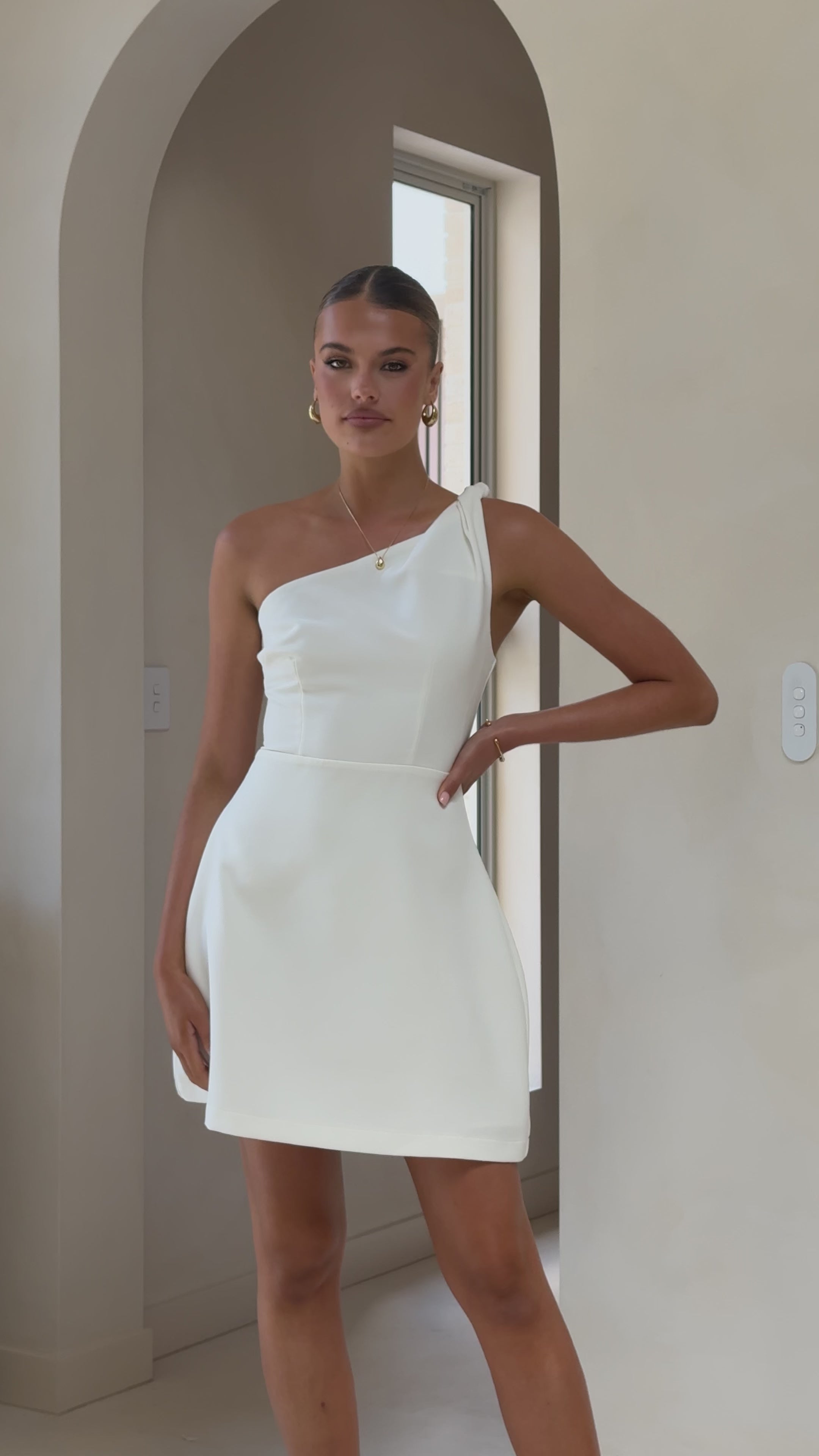 Load video: Katalina Mini Dress - White - Billy J