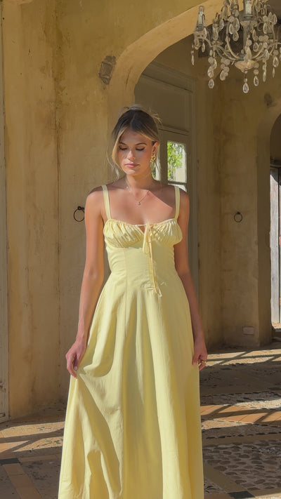 Load and play video in Gallery viewer, Emalee Maxi Dress - Yellow - Billy J
