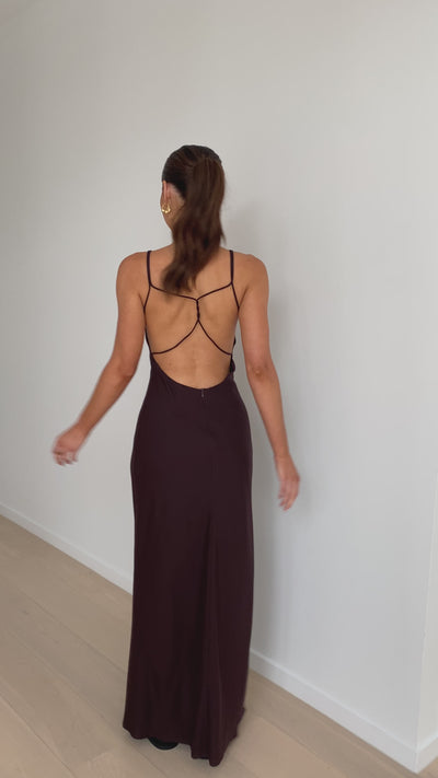 Load and play video in Gallery viewer, Sunset Maxi Dress - Brown - Billy J
