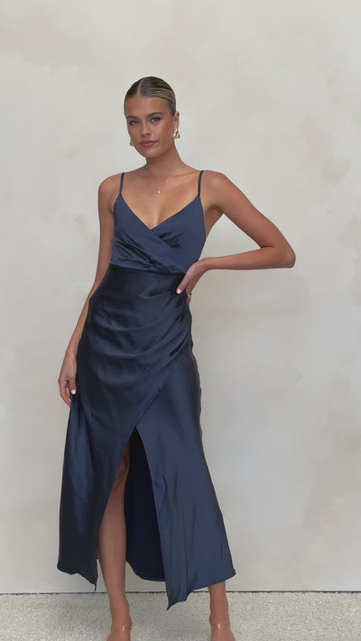 Load and play video in Gallery viewer, Elsa Midi Dress - Navy - Billy J
