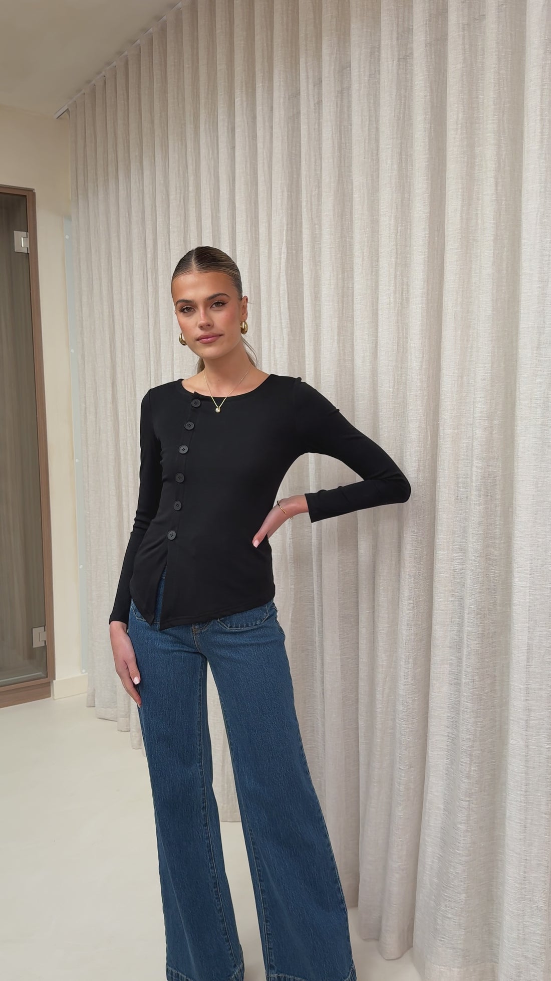 Addison Long Sleeve Top - Black - Billy J