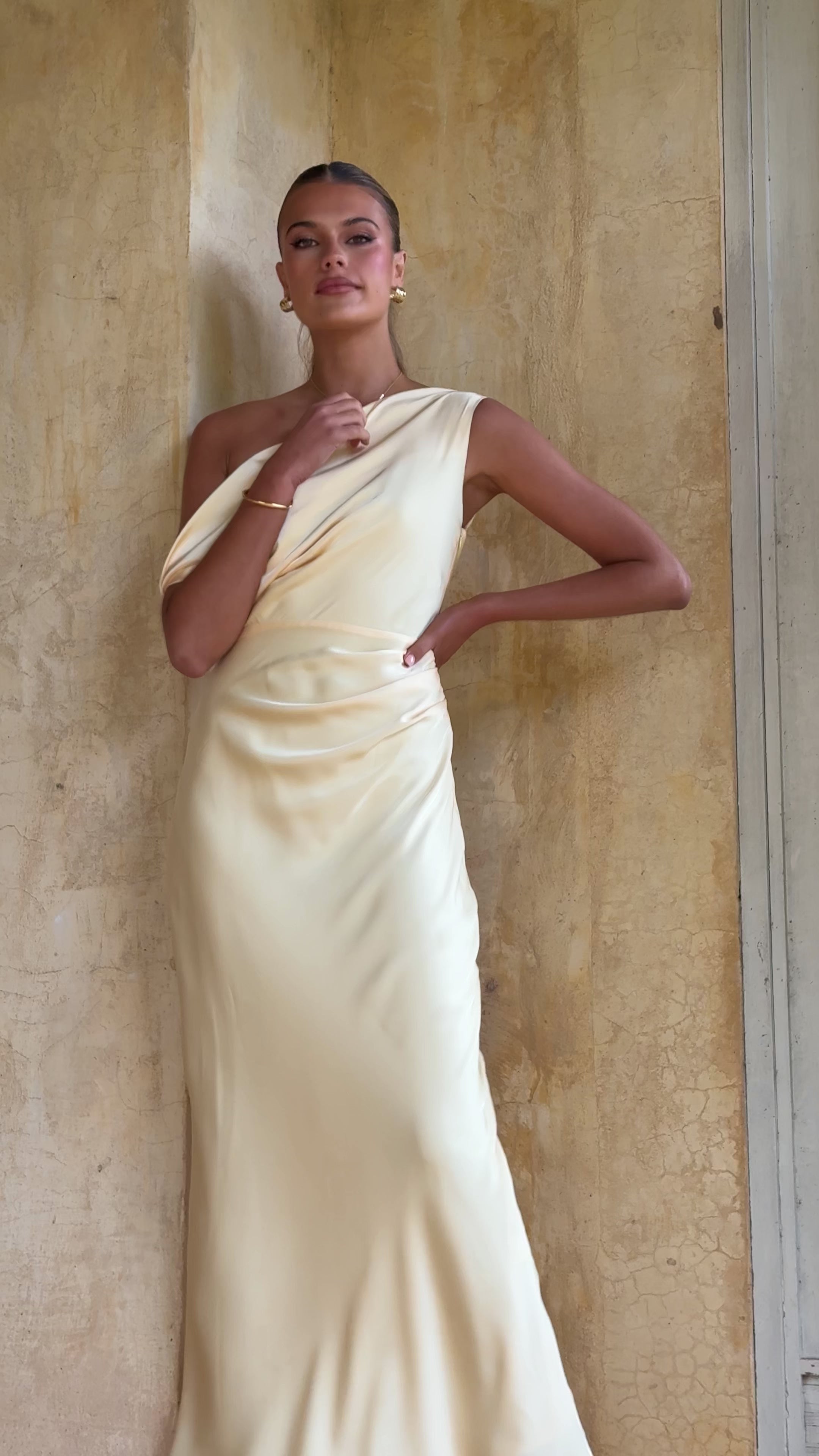 Load video: Gigi Maxi Dress - Yellow - Billy J